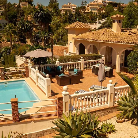 Delightful 5 Bed In Fuengirola Costa Del Sol 马拉加
